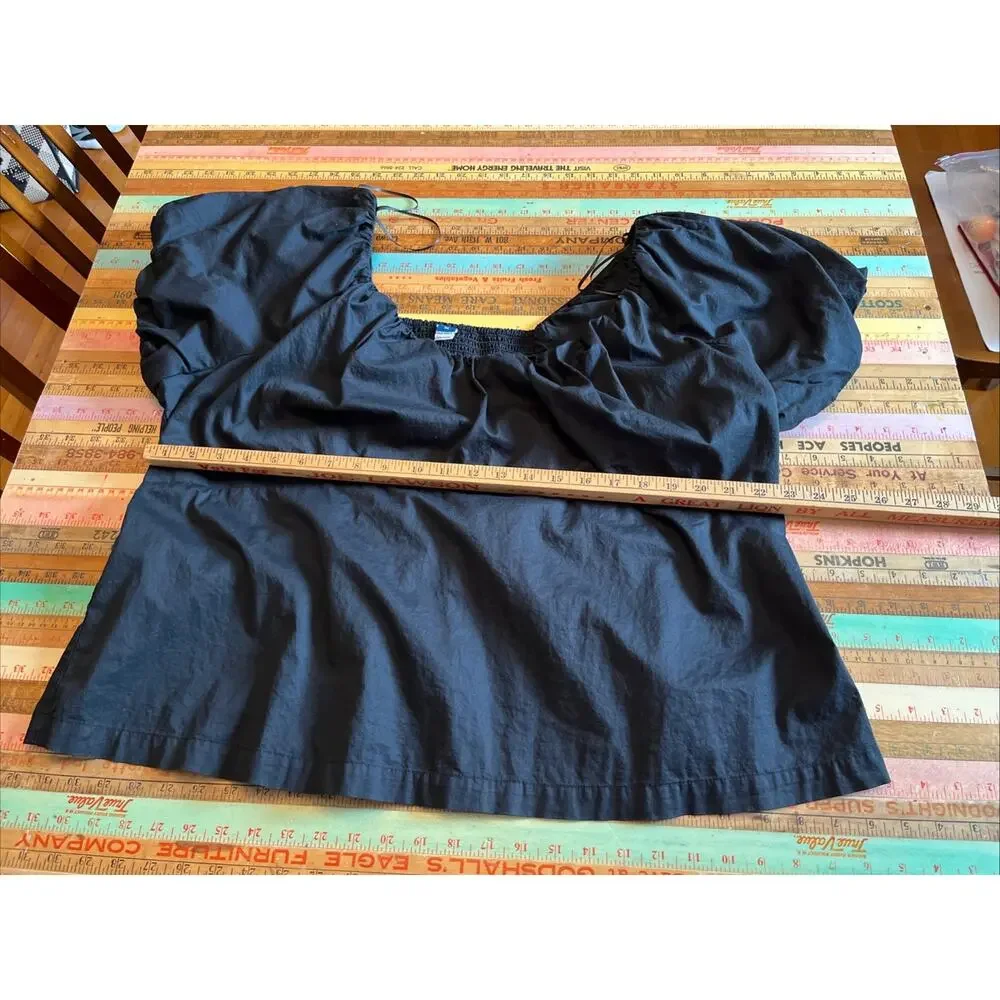 Old Navy Smocked Plus 3X Black Round Neck Short Puff Sleeve Ruffle Top Shirt